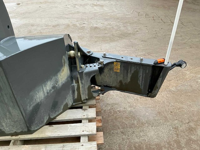 2024 fendt sw 1100 tractor bumper - afbeelding 7 van  8