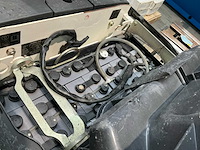2024 fenwick linde p30 industriële trekker - afbeelding 8 van  10