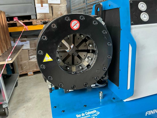 2024 finn-power p42scc20 hydraulische slangenpers - afbeelding 5 van  10