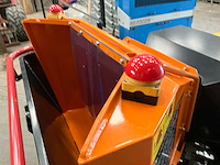 2024 först tr8d - rups-houtversnipperaar - afbeelding 11 van  30