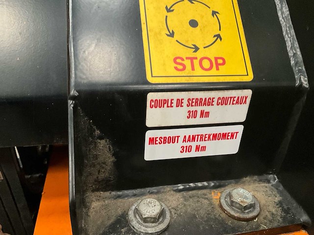 2024 först tr8d - rups-houtversnipperaar - afbeelding 19 van  30