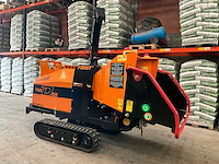 2024 först tr8d - rups-houtversnipperaar - afbeelding 25 van  30