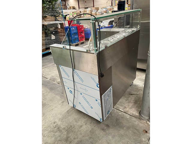 2024 ggm gastro zbf127d mobiele saladette - afbeelding 12 van  13