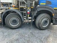 2024 iveco x-way 460 vrachtwagen met mec containerhaaksysteem en copma kraan - afbeelding 30 van  44