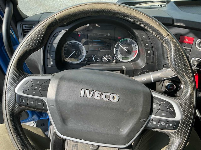 2024 iveco x-way 460 vrachtwagen met mec containerhaaksysteem en copma kraan - afbeelding 2 van  38