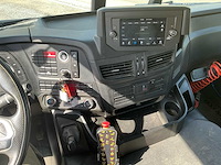 2024 iveco x-way 460 vrachtwagen met mec containerhaaksysteem en copma kraan - afbeelding 3 van  38