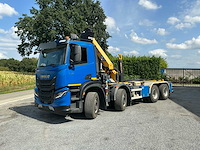 2024 iveco x-way 460 vrachtwagen met mec containerhaaksysteem en copma kraan - afbeelding 1 van  38