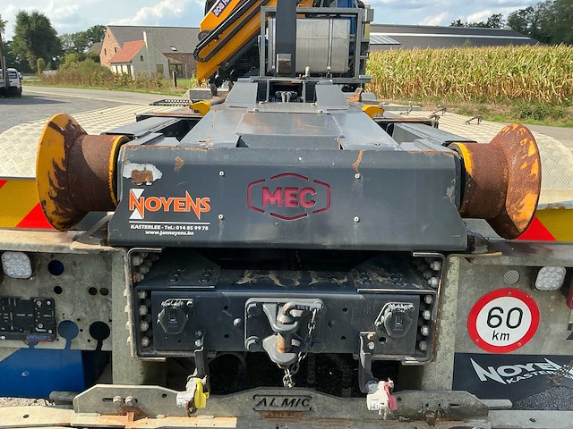 2024 iveco x-way 460 vrachtwagen met mec containerhaaksysteem en copma kraan - afbeelding 20 van  38