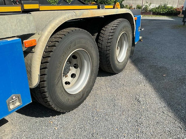 2024 iveco x-way 460 vrachtwagen met mec containerhaaksysteem en copma kraan - afbeelding 27 van  38