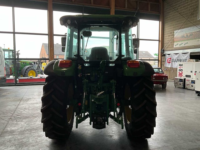 2024 john-deere 5100 m 4wd landbouwtractor - afbeelding 34 van  39