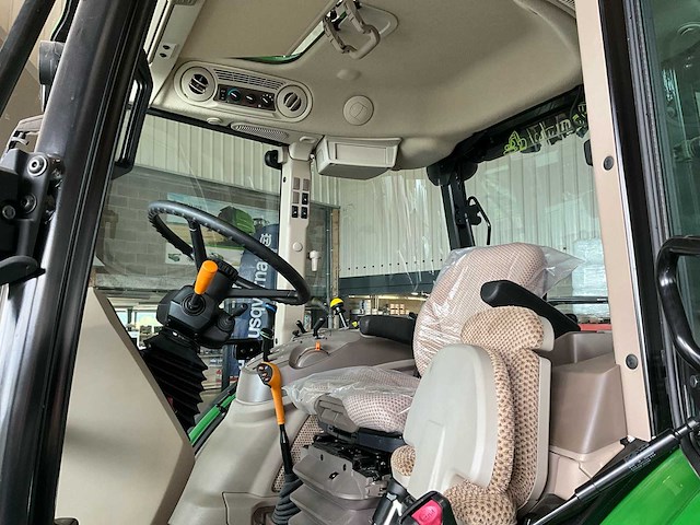 2024 john-deere 5100 m 4wd landbouwtractor - afbeelding 8 van  37