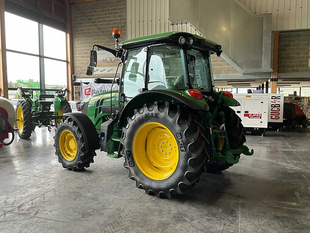 2024 john-deere 5100 m 4wd landbouwtractor - afbeelding 23 van  37