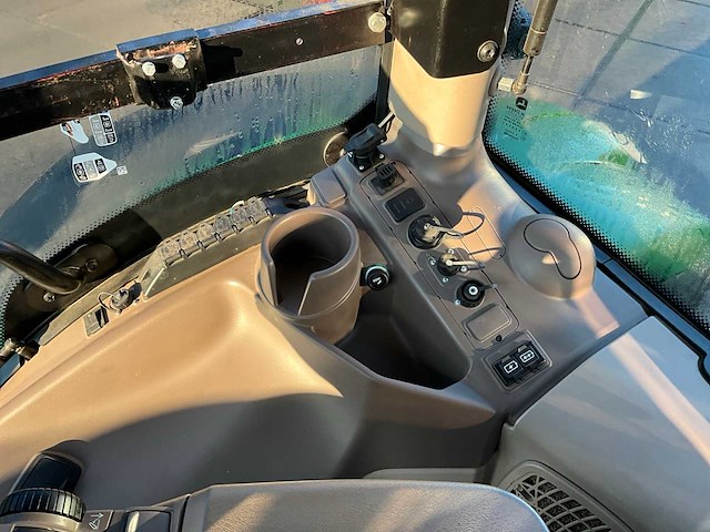 2024 john deere 6r175 vierwielaangedreven landbouwtractor - afbeelding 13 van  24