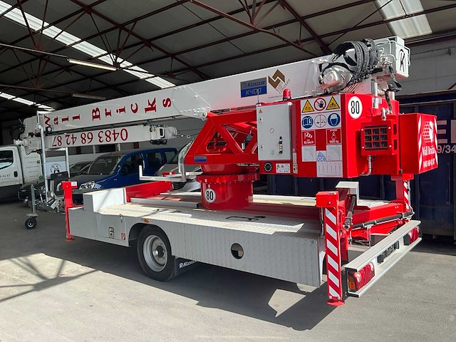 2024 klaas k400 rsx aluminium aanhangerkraan - afbeelding 1 van  56