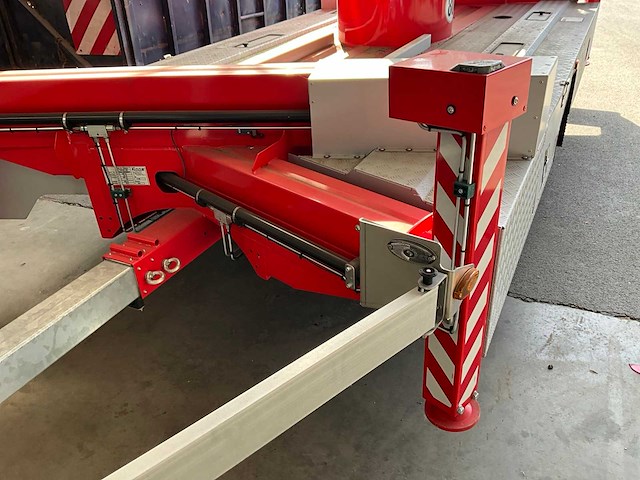 2024 klaas k400 rsx aluminium aanhangerkraan - afbeelding 20 van  56