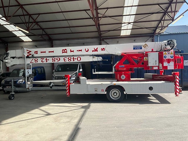 2024 klaas k400 rsx aluminium aanhangerkraan - afbeelding 12 van  56