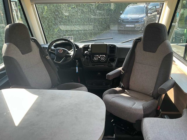 2024 knaus r12 k250/5 integraalcamper - afbeelding 37 van  58