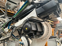 2024 kuka quantec-2 kr 210 r2700 industriële robot - afbeelding 18 van  18