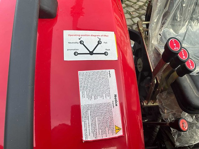 2024 li tore 504 nieuwe 4wd landbouwtractor - afbeelding 27 van  36