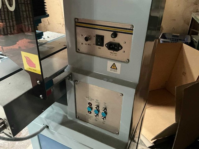 2024 luen hop mphc-90 semi-automatische tampondrukmachine - afbeelding 6 van  6