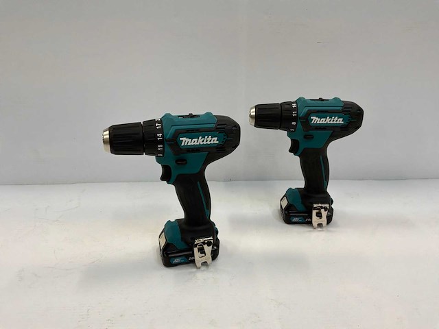 2024 makita df333d schroefboormachine (2x) - afbeelding 2 van  7