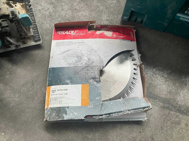 2024 makita dhs680 accu cirkelzaagmachine - afbeelding 5 van  5