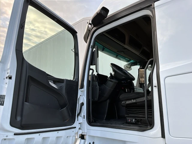 2024 mercedes actros bigspace vrachtwagen - afbeelding 13 van  36