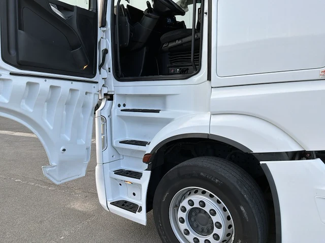 2024 mercedes actros bigspace vrachtwagen - afbeelding 14 van  36