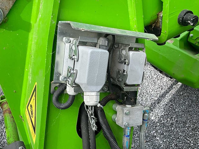 2024 merlo p40.14plus verreiker met bijhorende kooi en lier - afbeelding 11 van  86