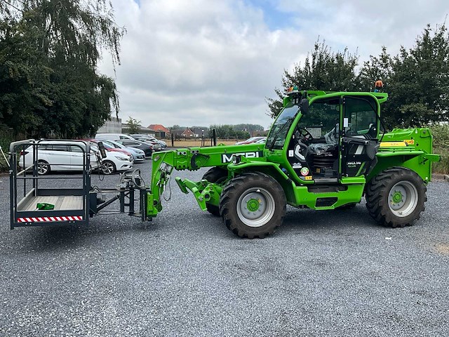 2024 merlo p40.14plus verreiker met bijhorende kooi en lier - afbeelding 12 van  86