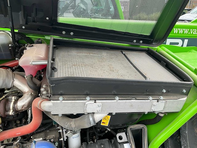 2024 merlo p40.14plus verreiker met bijhorende kooi en lier - afbeelding 63 van  78