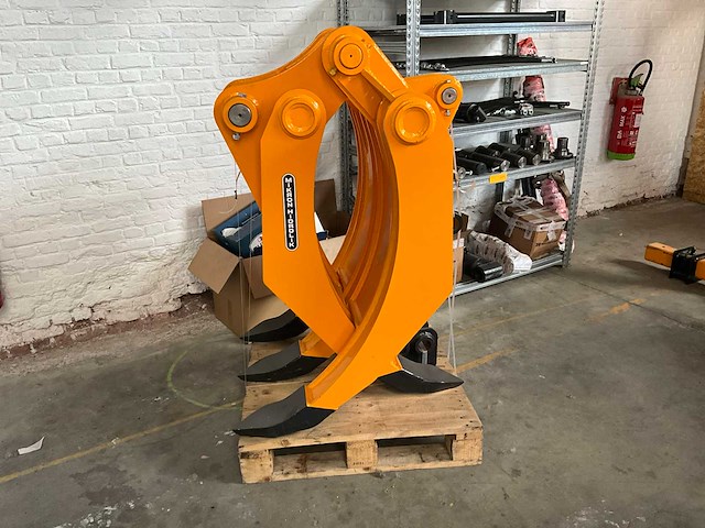 2024 mikron hidrolik atasman voor 3-tands lader - afbeelding 1 van  7