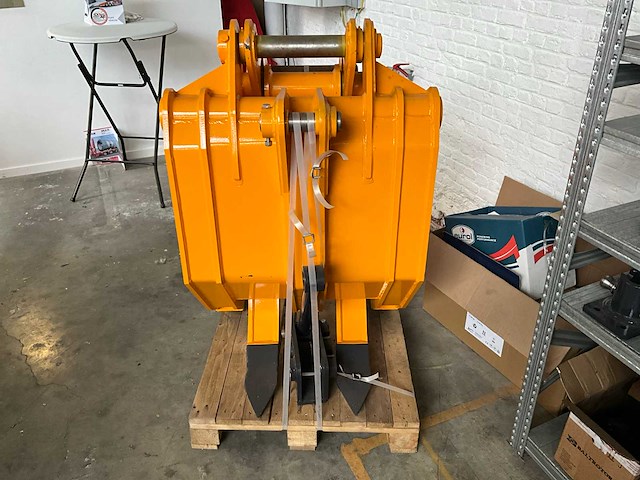 2024 mikron hidrolik atasman voor 3-tands lader - afbeelding 2 van  7