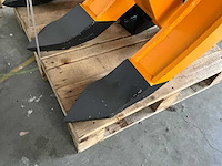 2024 mikron hidrolik atasman voor 3-tands lader - afbeelding 6 van  7