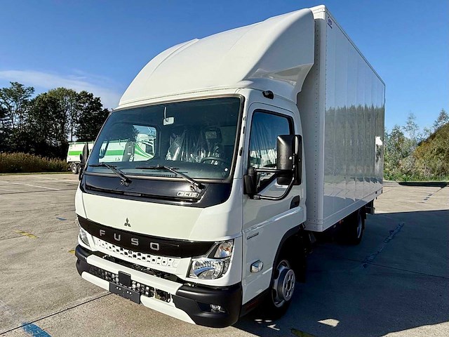 2024 mitsubishi fuso vrachtwagen - afbeelding 1 van  30