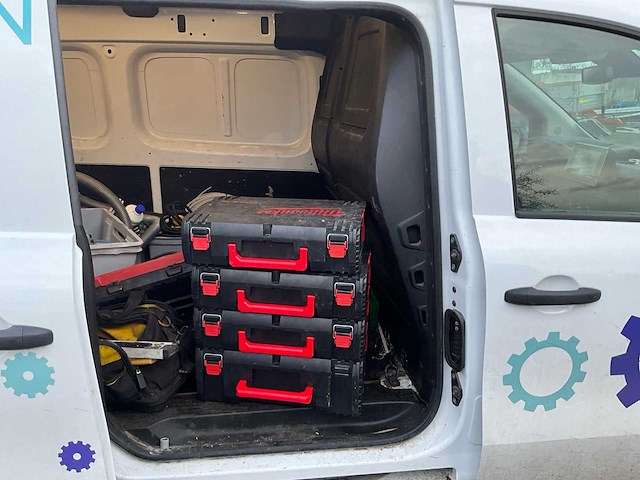 2024 renault kangoo van e-tech electric (lichte vrachtwagen) - afbeelding 17 van  32