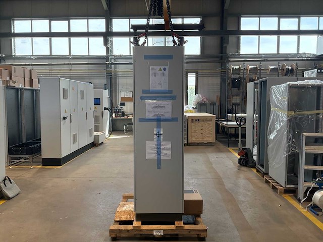 2024 siemens sinamics g150sc een 400v/160 kw industriële frequentieomvormer - afbeelding 14 van  16