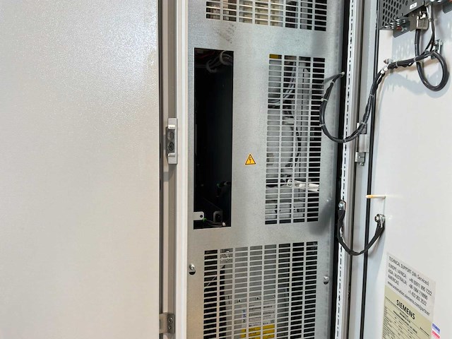 2024 siemens sinamics g150sc een 400v/315 kw industriële frequentieomvormer - afbeelding 5 van  19