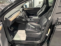 2024 tesla model y long dual range personenauto - afbeelding 3 van  17