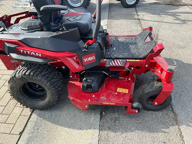 2024 toro titan zxm6075 tractor-type grasmaaier - afbeelding 6 van  21