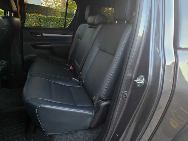 2024 toyota hilux 2.8 d-4d turbo car - afbeelding 11 van  26