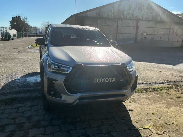 2024 toyota hilux gr sport personenauto - afbeelding 3 van  41