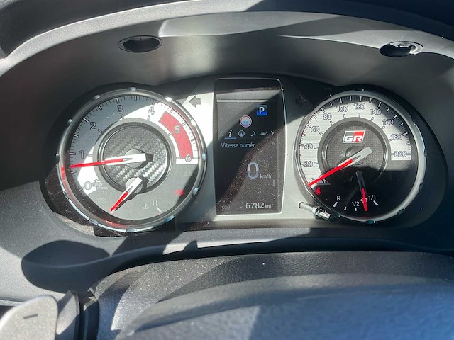 2024 toyota hilux gr sport personenauto - afbeelding 5 van  41