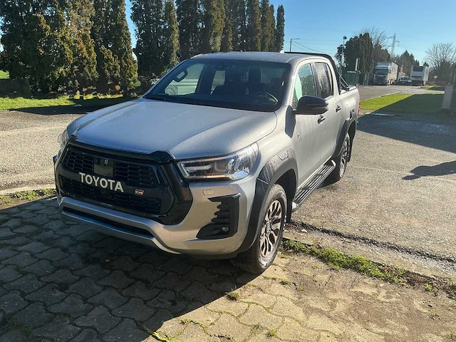 2024 toyota hilux gr sport personenauto - afbeelding 1 van  41
