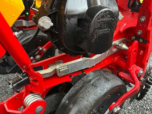 2024 tpv 12 (8 rijen) vaderstad zaaimachine - afbeelding 9 van  16