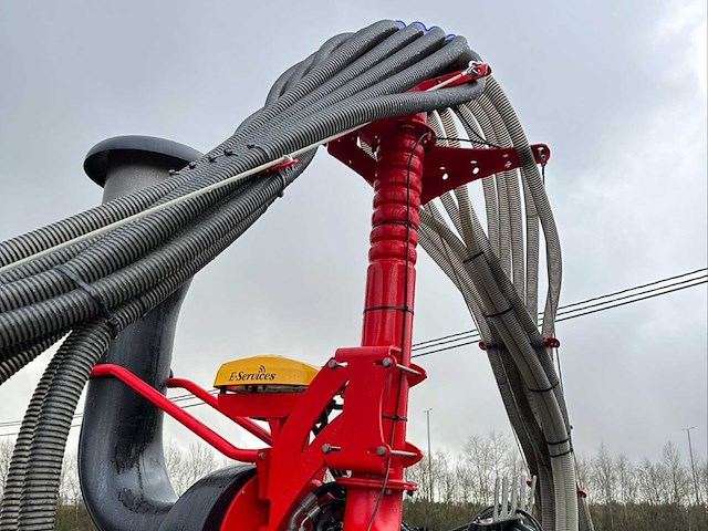 2024 tpv 12 (8 rijen) vaderstad zaaimachine - afbeelding 14 van  16