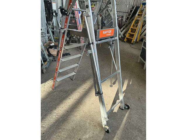 2024 tubesca 1x5 opvouwbare uitschuifbare bordesladder - afbeelding 5 van  7
