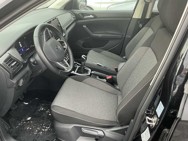 2024 volkswagen t cross personenauto - afbeelding 1 van  28