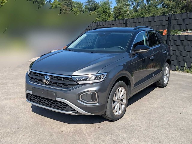 2024 volkswagen t-roc 1.0 tsi life business - 46000km - airco, navigatie,… - euro 6d - afbeelding 1 van  43