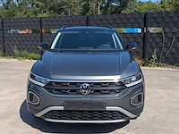 2024 volkswagen t-roc 1.0 tsi life business - 46000km - airco, navigatie,… - euro 6d - afbeelding 40 van  43